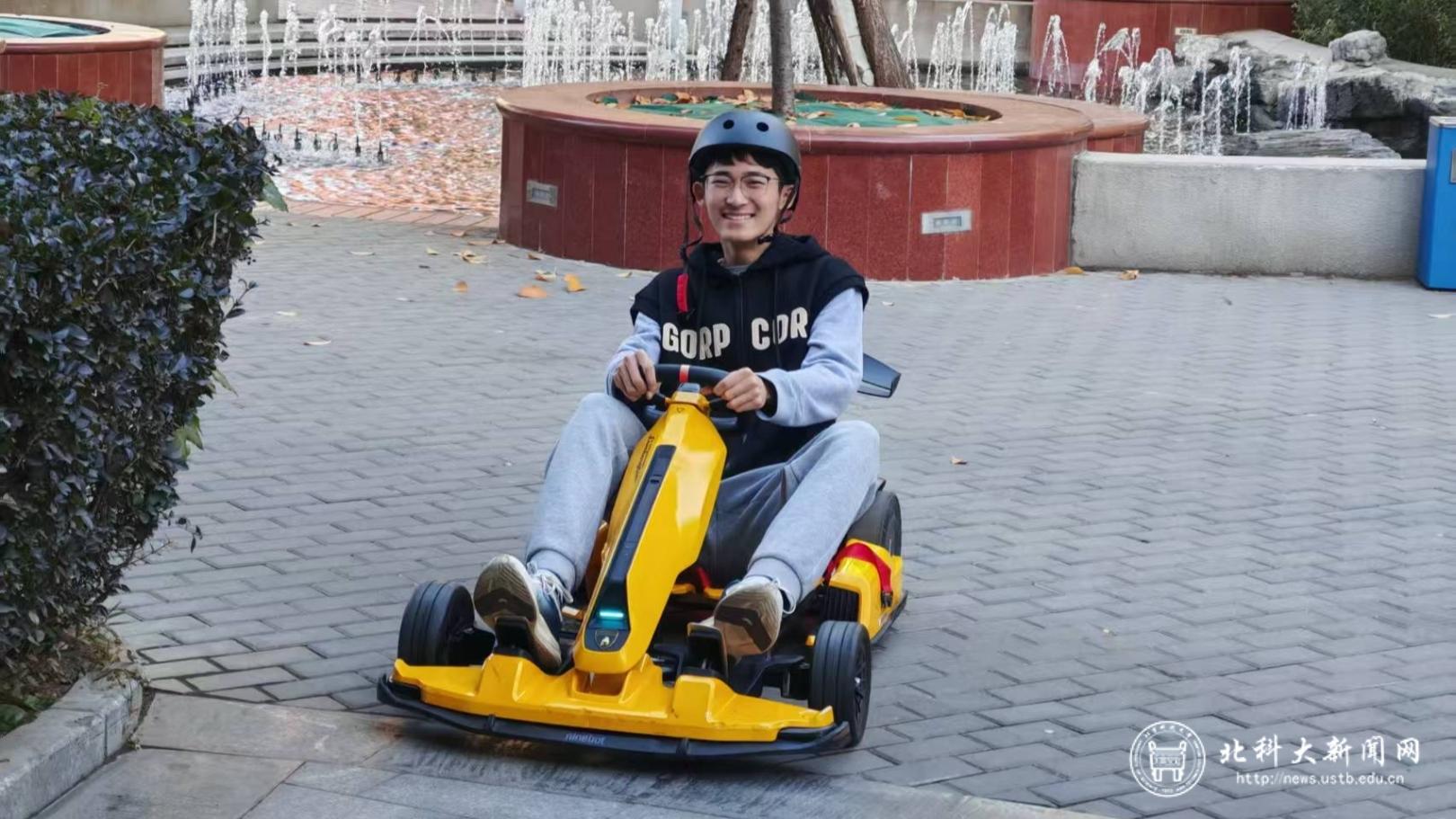 924627d79fac0ca73a8d534e7d4855fb