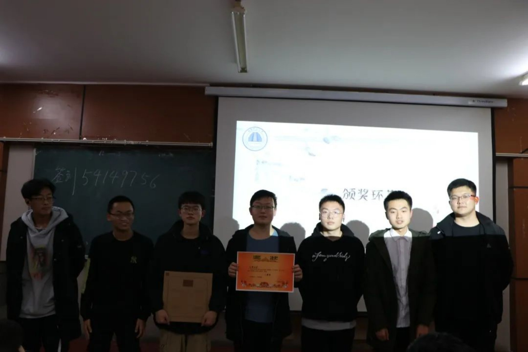 3a000dfe87764f35ada7abaf0940ec7d.png 3a000dfe87764f35ada7abaf0940ec7d.png