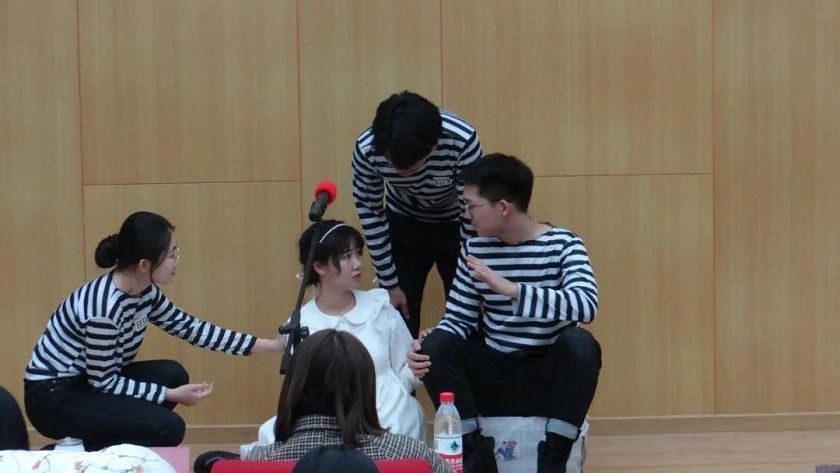 2e7edca46a2d47adbfe6523549330277.jpg 2e7edca46a2d47adbfe6523549330277.jpg