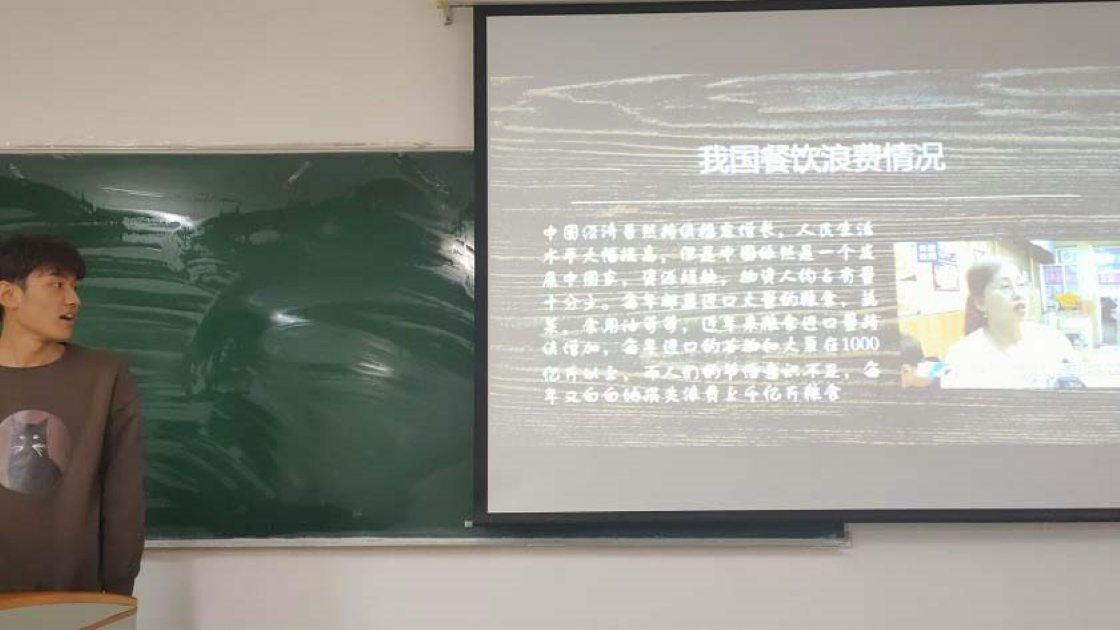 88b4b741b9e042f0bfa12891a0a86c33.jpg 88b4b741b9e042f0bfa12891a0a86c33.jpg
