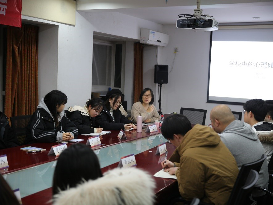 2e3acd51258449e28cb32bf8c7579e3d.png 2e3acd51258449e28cb32bf8c7579e3d.png